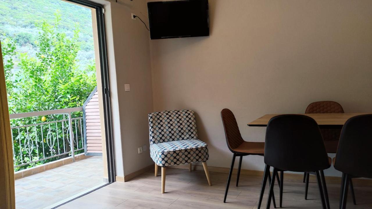 Vasileiou Apartments Камена Вурла Екстериор снимка